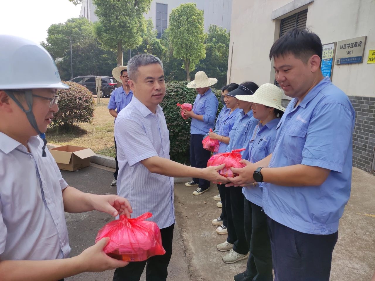 1693205084616386.jpg 1693205084616386.jpg